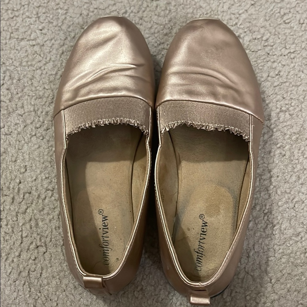 Comfortview Gold Flats Slip-On Loafers